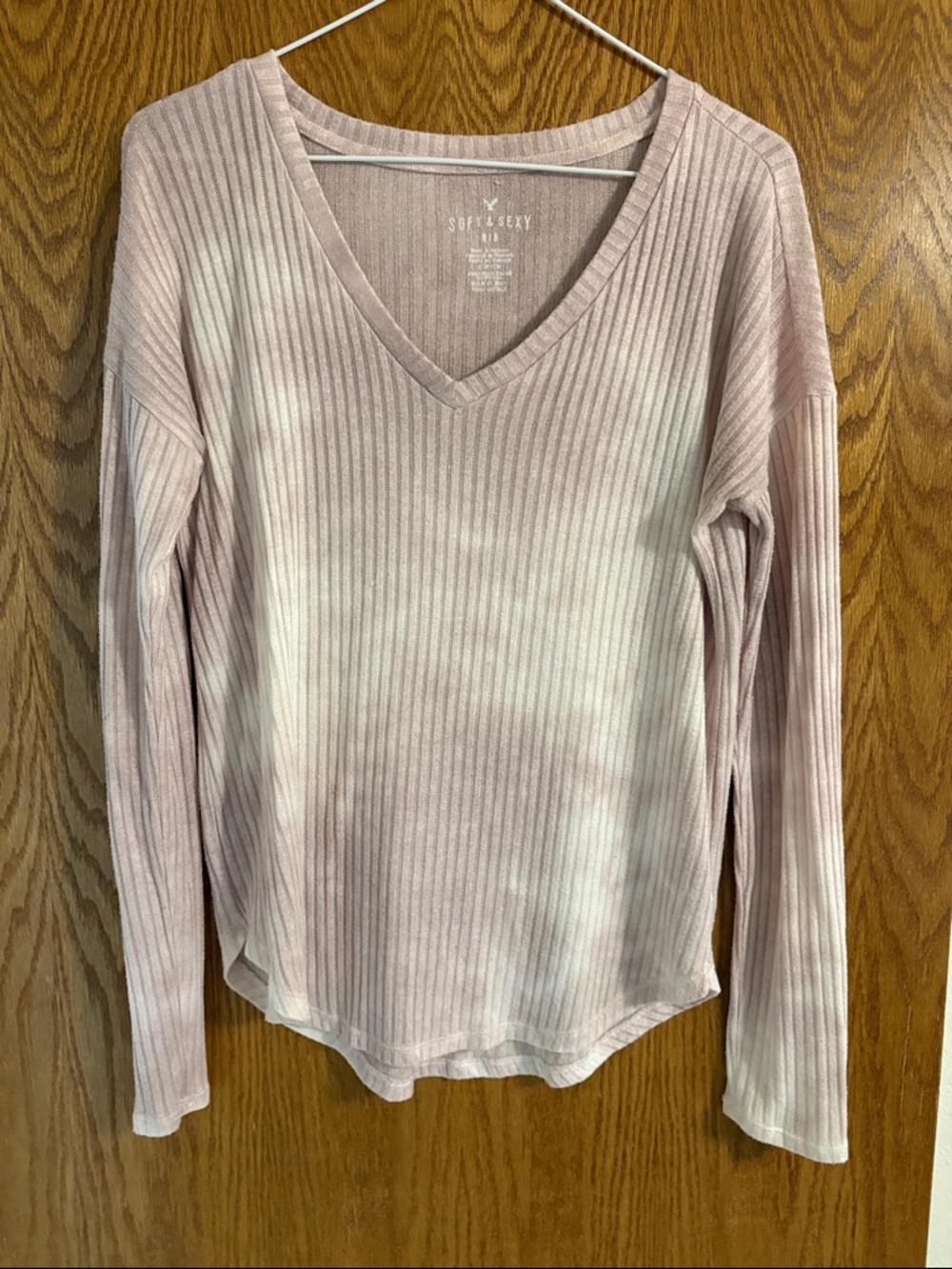 American Eagle Outfitters Ribbed V-Neck Long Sleeve Top - Mauve Pink